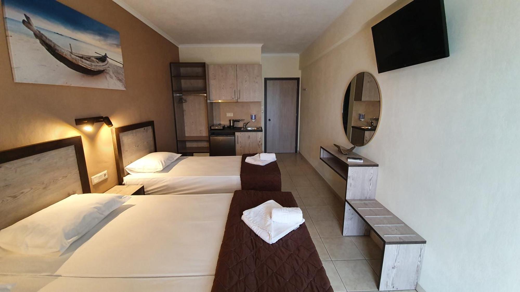 Calypso Beach Hotel Paralia Katerinis Exterior photo